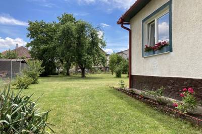 Exteriér ubytovania v Turčianskych Tepliciach, Chalupa v záhrade, Turčianske Teplice