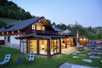 Exteriér ubytovania v Mýte pod Ďumbierom, Chata Dolinka, Mýto pod Ďumbierom