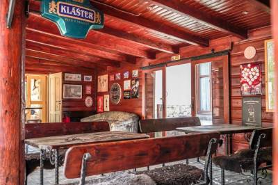 Altánok so sedením, Chata Dolinka, Mýto pod Ďumbierom