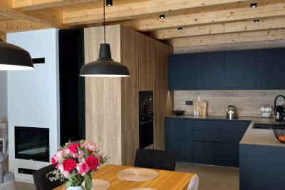 Kuchyňa s jedálenským sedením, Chata Vojtek, Terchová