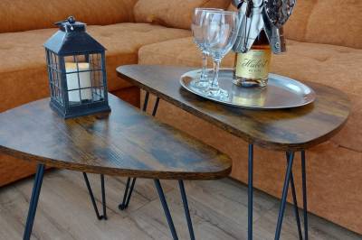 Gauč v obývačke, Anciasglamp, Leštiny