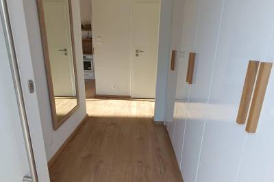 Skrine, Domček pod lesíkom, Hôrka