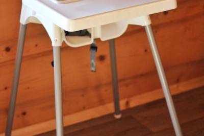 Detská jedálenská stolička, Chata pri Kaštieli, Necpaly