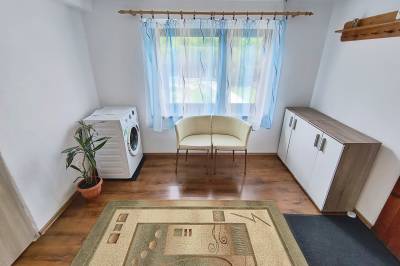 Chata pri Kaštieli, Necpaly