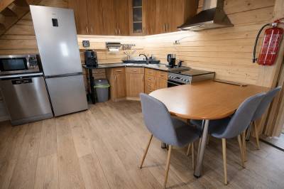 Chata pri Kaštieli Longevity Nature Retreat, Necpaly