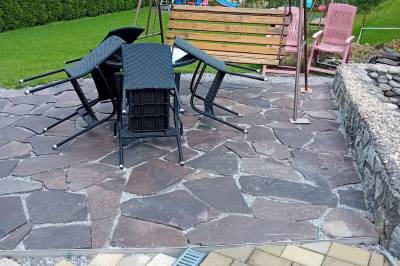 Záhradná hojdačka a sedenie, Chalupa a apartmány Solisko, Terchová