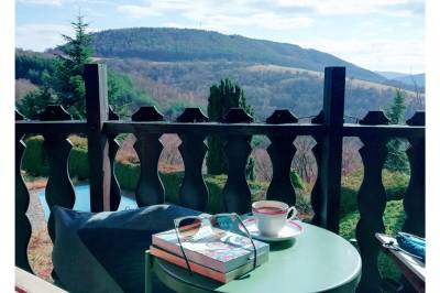 Modrá izba s balkónom, Chalúpka • The Cottage, Jedľové Kostoľany