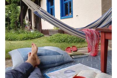 Chalúpka - záhrada, Chalúpka • The Cottage, Jedľové Kostoľany