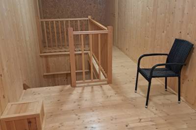 Poschodie, OdychOFFka - ľavý blok, Prašice