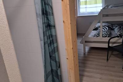 Sprchovací kút, OdychOFFka - samostatný apartmán, Prašice