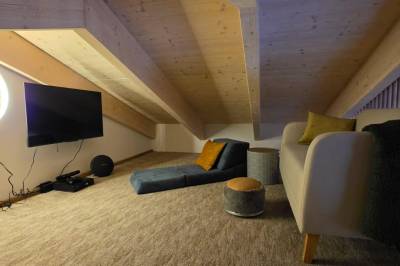 Podkrovná izba s detským kútikom, Apartmanica Hrabovo 32-3B, Ružomberok