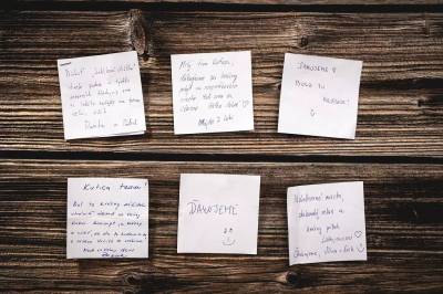 Odkazy od spokojných hostí, Kutica 4, Nová Baňa