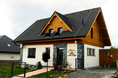 Exteriér ubytovania vo Veľkej Lomnici, Vila Lešťo, Veľká Lomnica