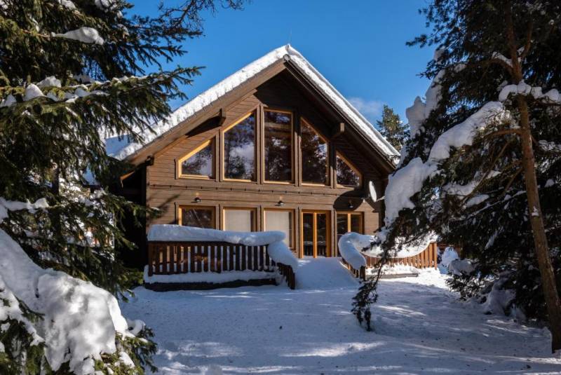 Zasnežený exteriér ubytovania v Pribyline, Chalet Tatras, Pribylina