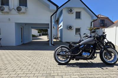 Exteriér ubytovania v Podhájskej, Modrý dom, Podhájska