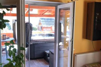 Terasa so sedením a vírivkou, Dovolenkový dom Čarnica, Mlynky