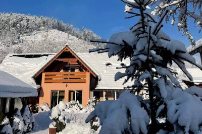 Exteriér ubytovania v obci Mlynky, Dovolenkový dom Čarnica, Mlynky