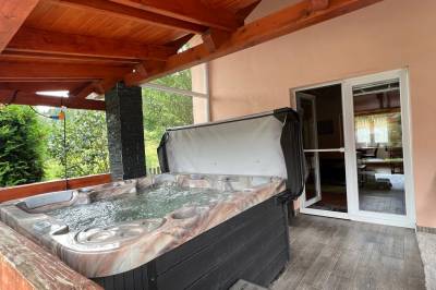 Vírivka, Dovolenkový dom Čarnica, Mlynky