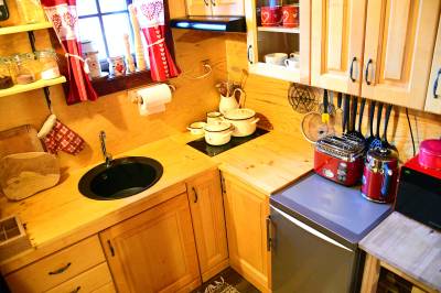 Chalúpka VEĎveďŠAKšak, Nižná Boca