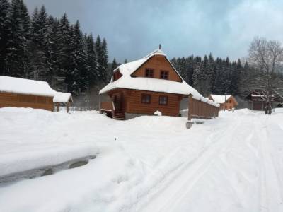 Exteriér ubytovania v Oravskom Podzámku, Drevenice u Jozefa, Oravský Podzámok