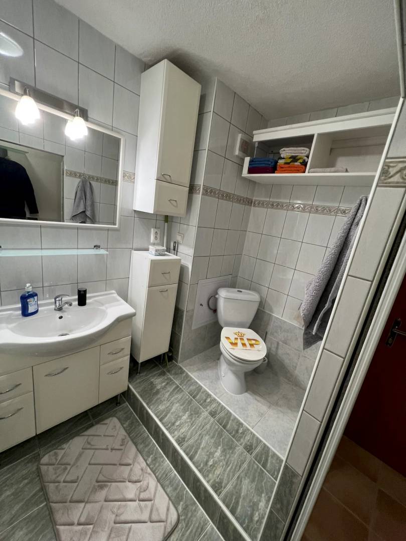Kúpeľňa s toaletou, Penthouse s výhľadom, Nitra