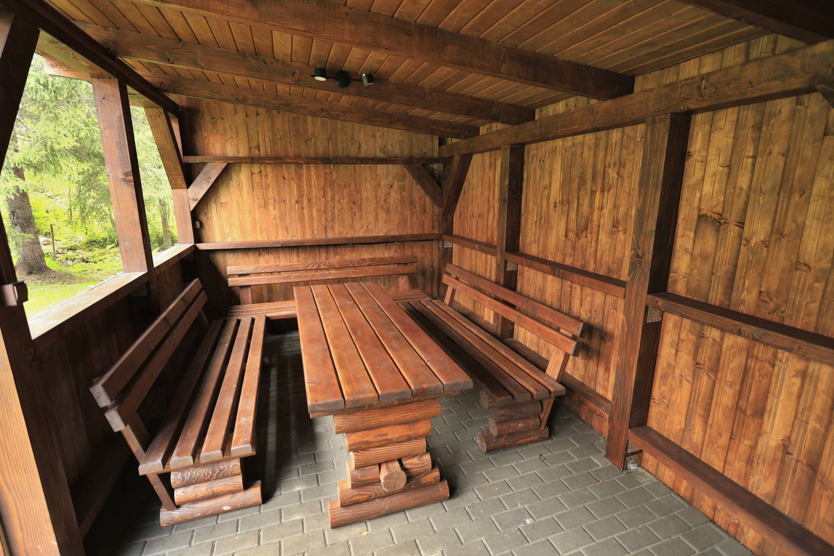 Terasa, Chata Včielka Podbanské, Pribylina