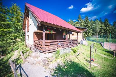 Chatka Čertovka, Chata Čertovka a Chatky Čertík, Lazy pod Makytou